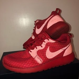 Reflective All Red Nike Roshe